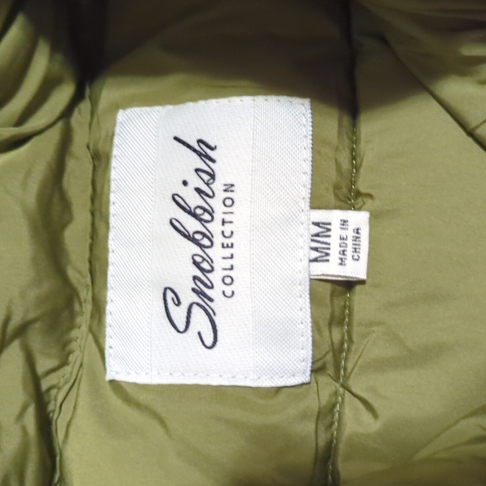 NWT Snobbish Collection Puffer Vest - Picture 2 of 4